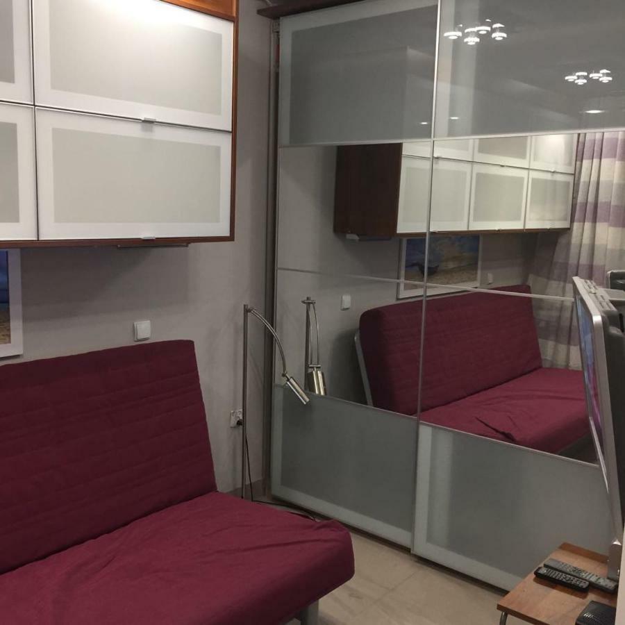 Karmelek Appartement Warschau Buitenkant foto